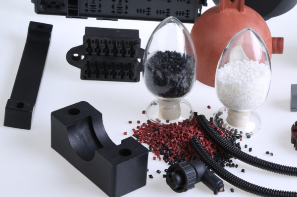 尼龍?zhí)祭w維是什么材料？碳纖維增強(qiáng)尼龍具備哪些性能特點(diǎn)？